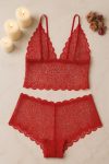 Kadın Kırmızı Dantel Bralet Şort Takımı – Tutkulu ve Çekici İç Giyim