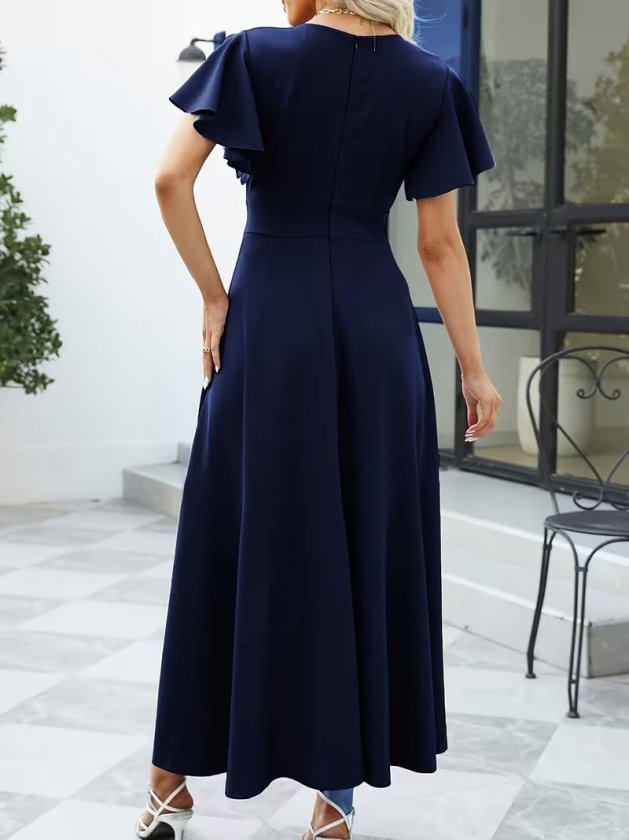 Kadın Kısa Kollu Kruvaze Yakalı ön Asimetrik Volanlı Uzun Ithal Krep Elbise Kadın Kısa Kollu Kruvaze Yakalı ön Asimetrik Volanlı Uzun Ithal Krep Elbise