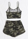 Kadın Kamuflaj Desenli Askılı Crop Top ve Şortlu Gecelik Takım