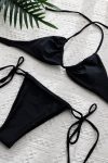 Kadın Siyah Yandan Bağlamalı Tangalı Üçgen Bikini Mayo Takımı