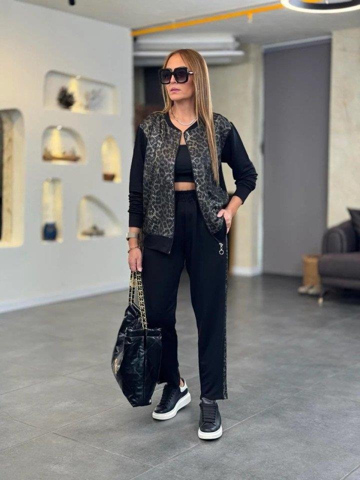 2b92ba5167263e9fc38f blank