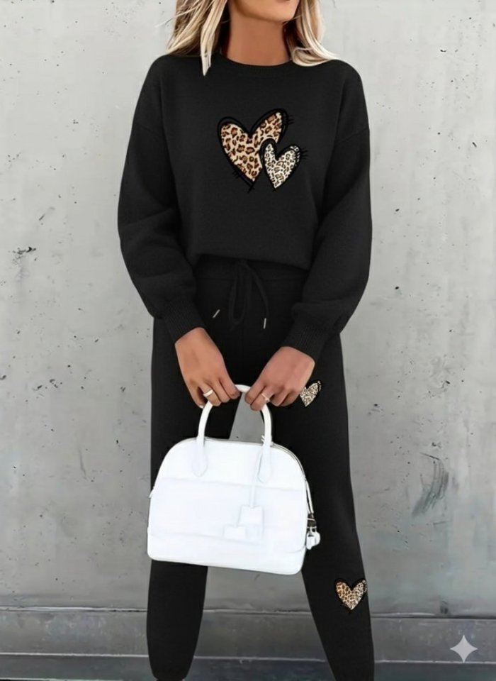 2c1eed12411eb5ec43ac562a3d3dc228 blank