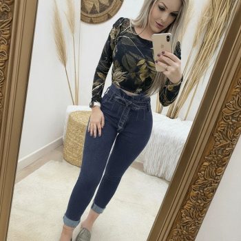 Kadın Yüksek Bel Düğmeli Yırtık Kot Pantolon