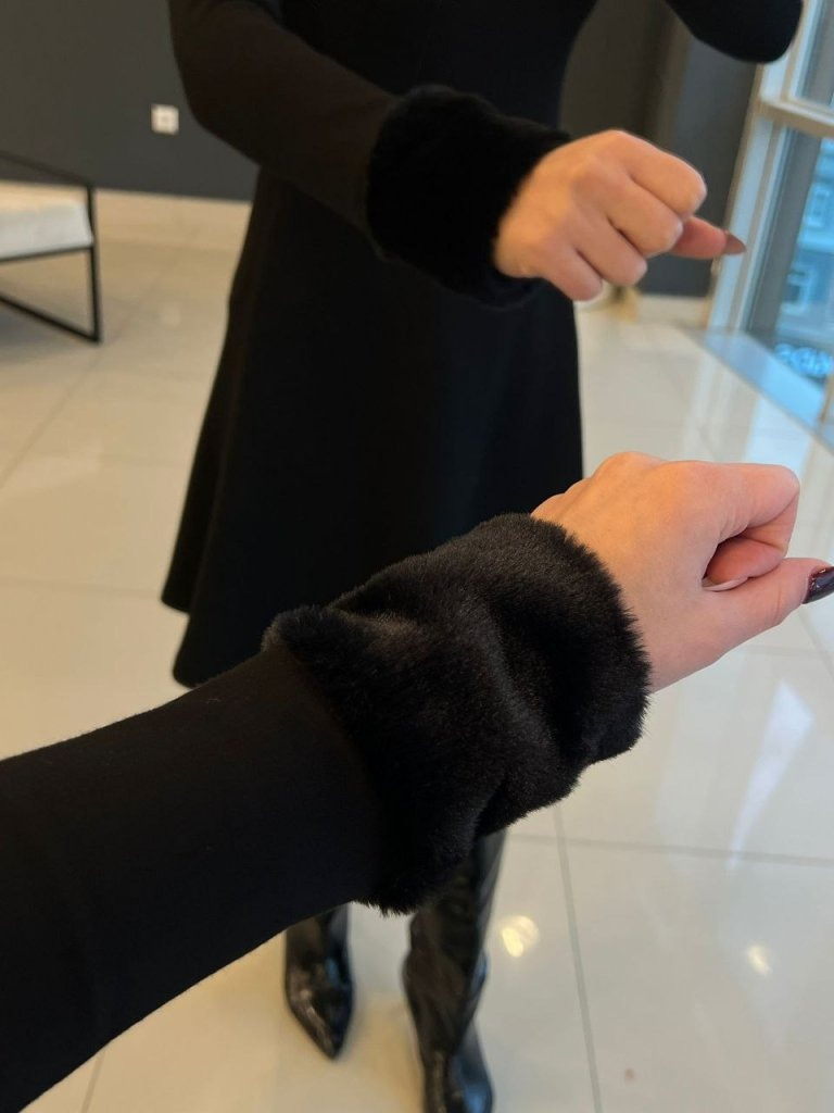 6801337082e9c752d388 blank