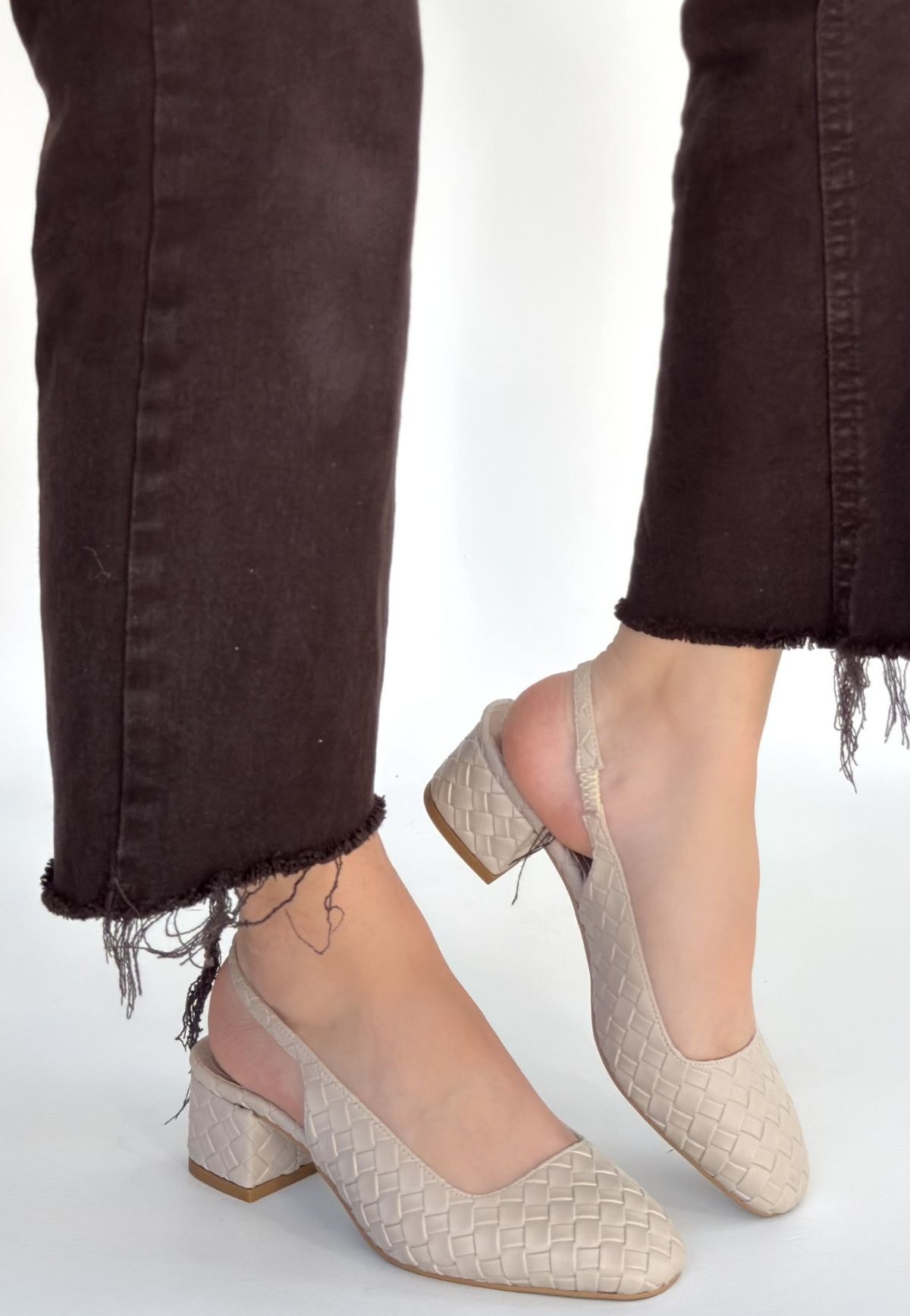 6931_dier-bej-c-89021_1 blank