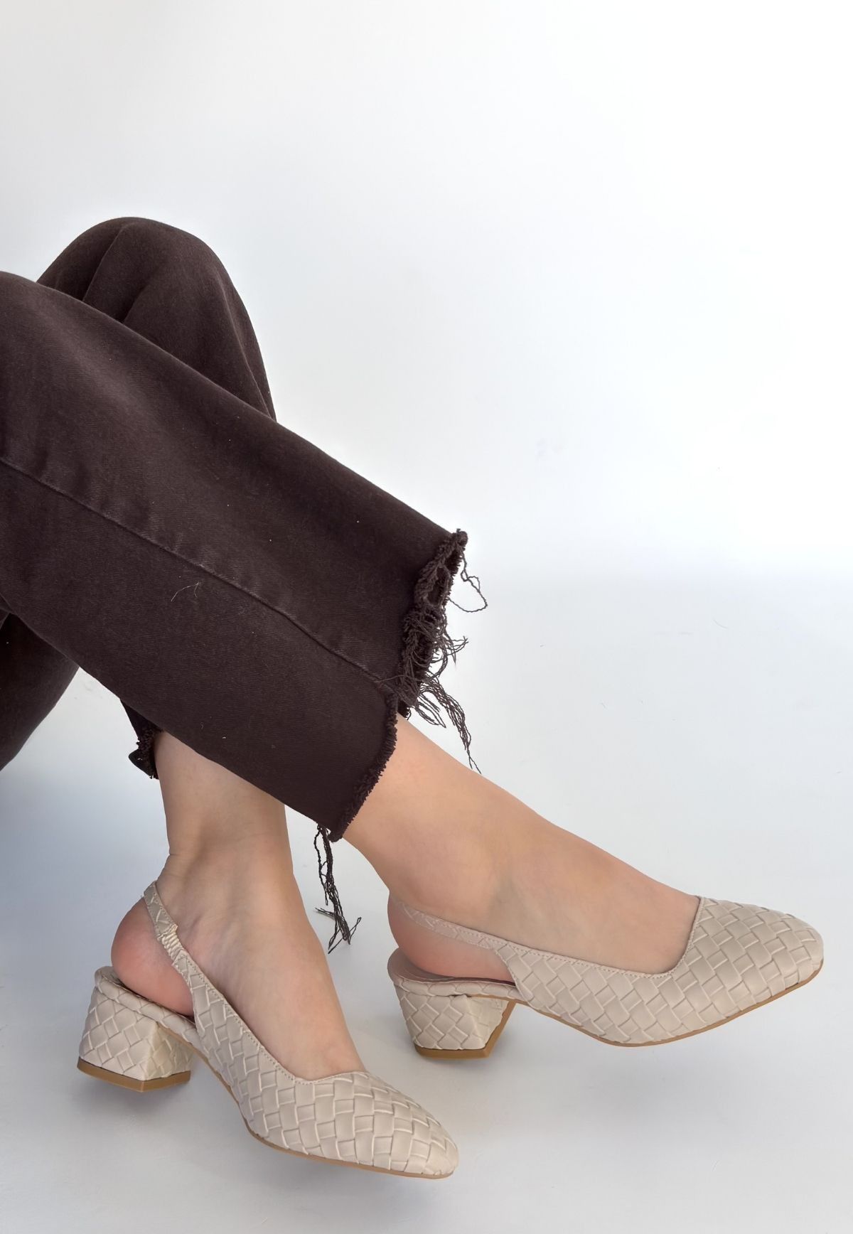 Dier Bej Cilt Topuklu Ayakkabı Dier Bej Cilt Topuklu Ayakkabı