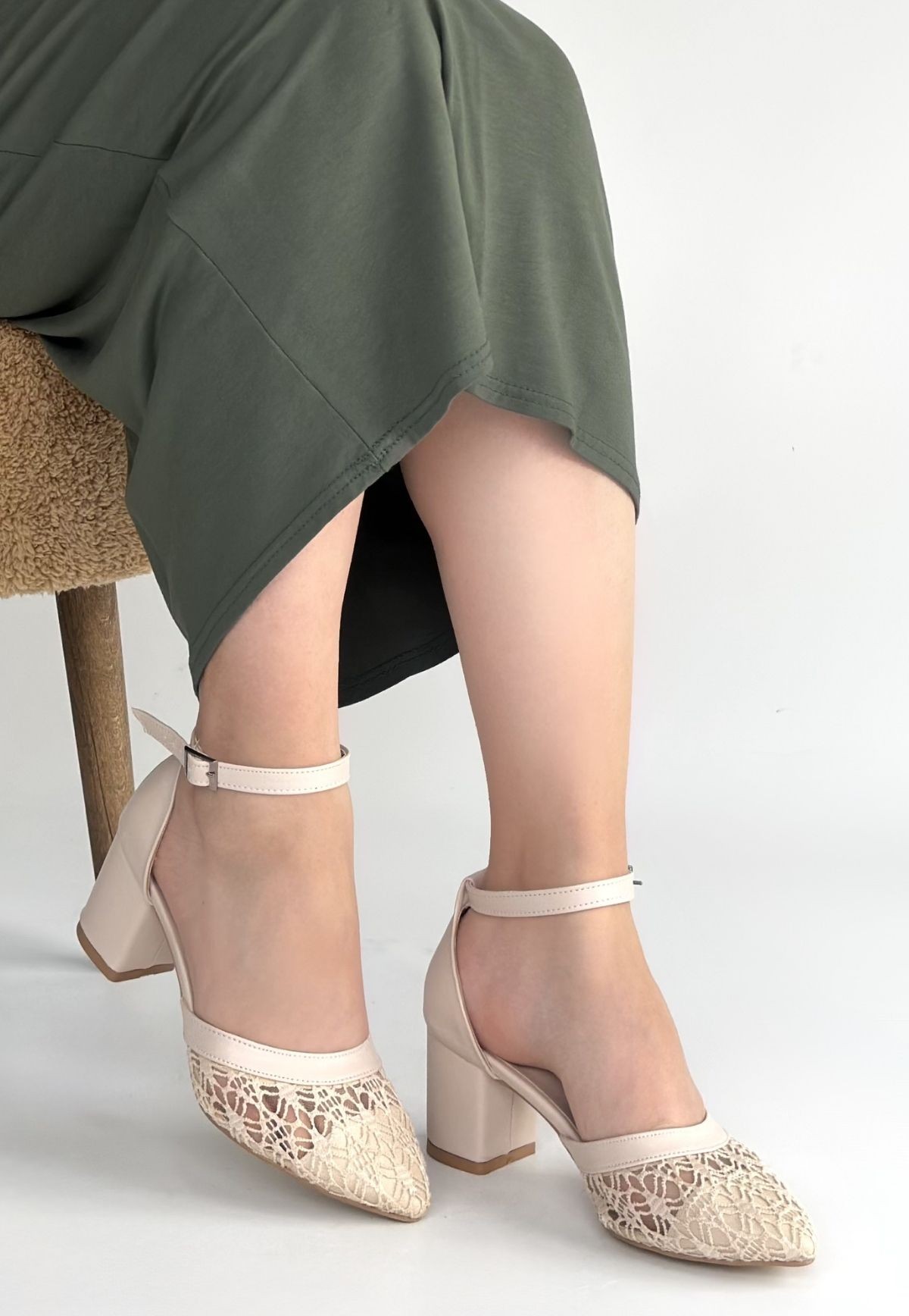 6931_dmop-bej-c-88895_3 blank