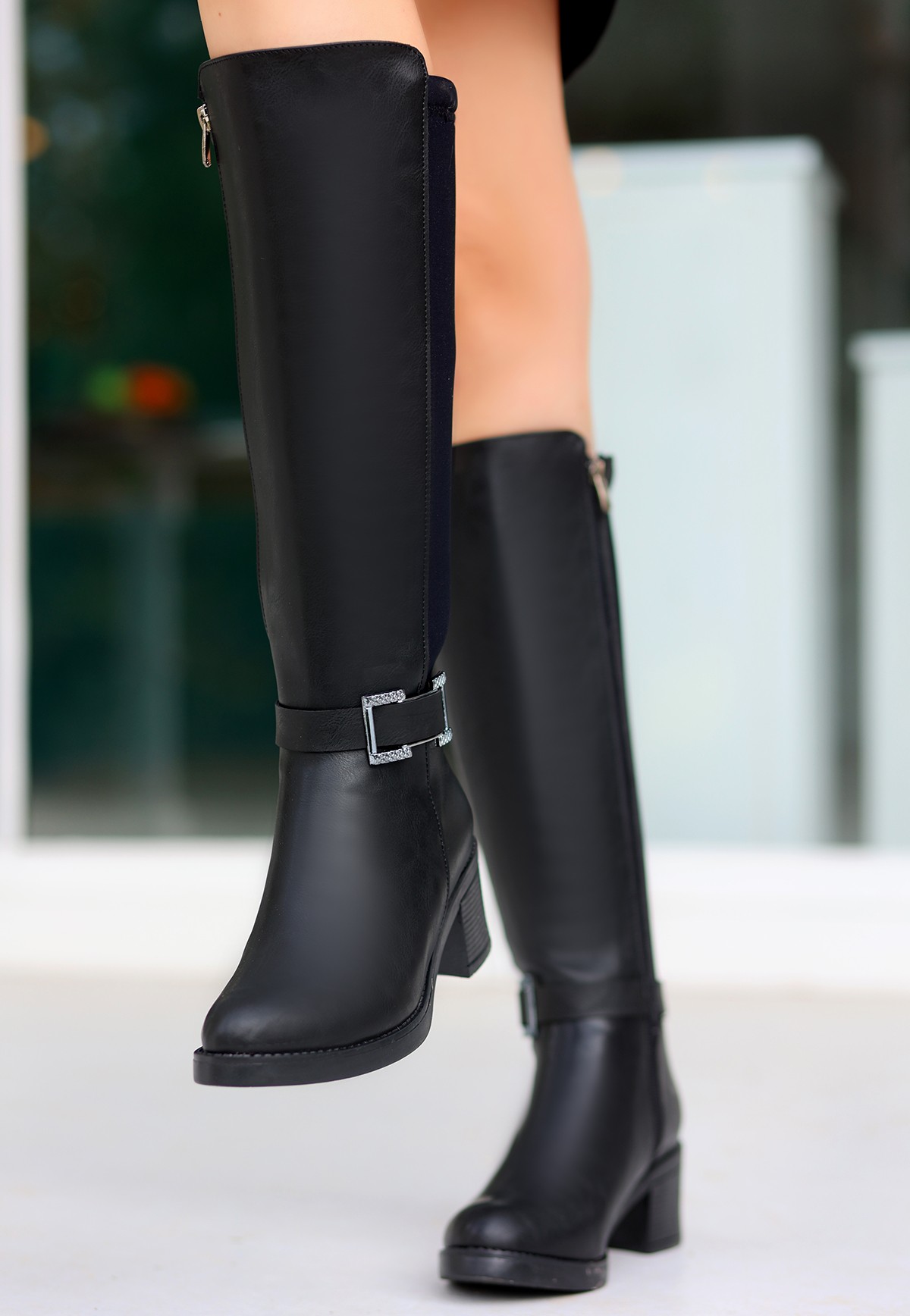 6931_emrat-siya-88308_3 blank