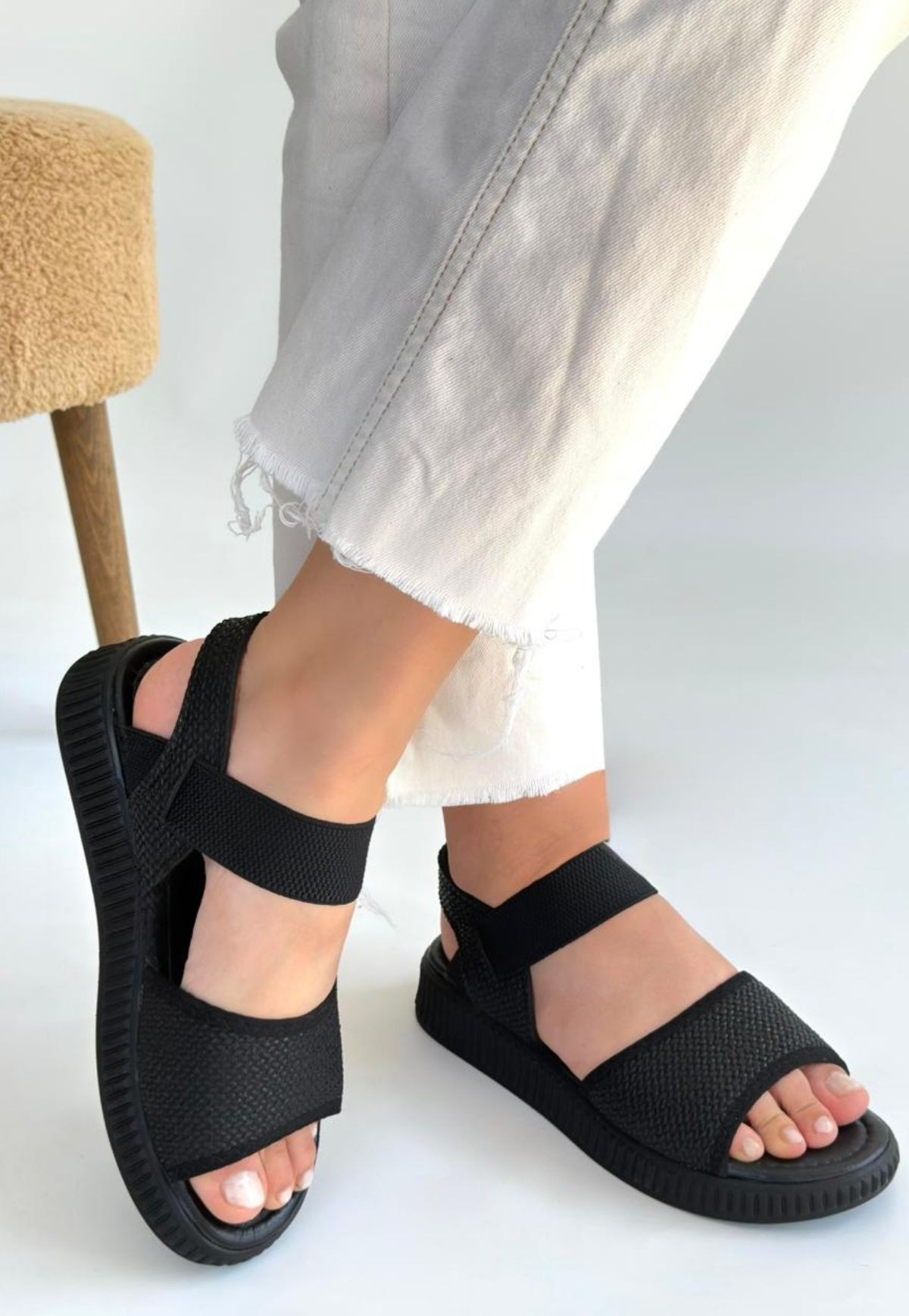 6931_jake-siyah-88143_3 blank