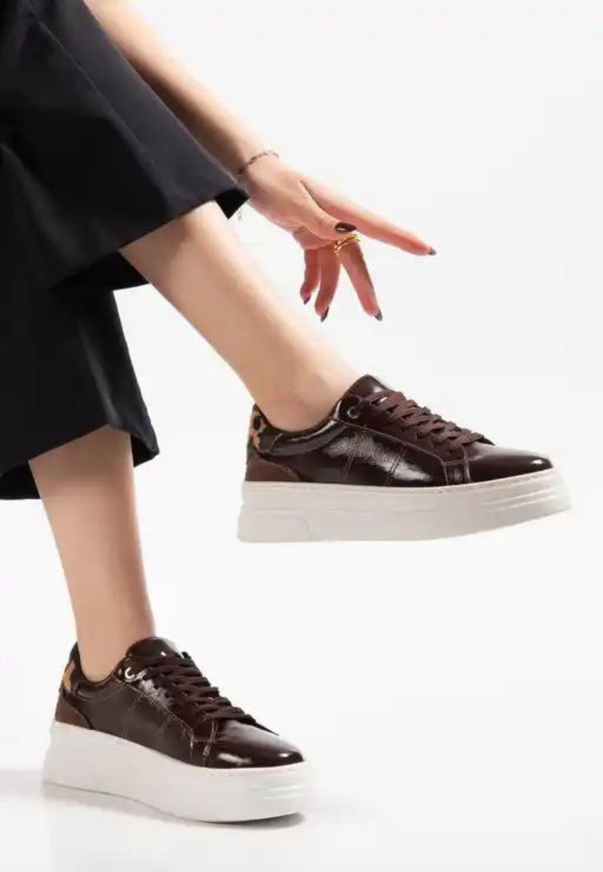 6931_jetan-kahv-88791_1 blank