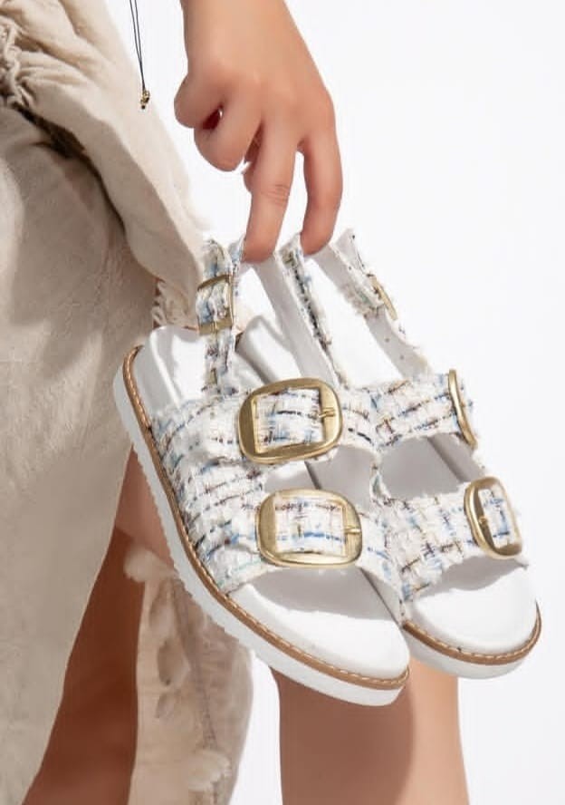 6931_olira-beya-86455_1 blank