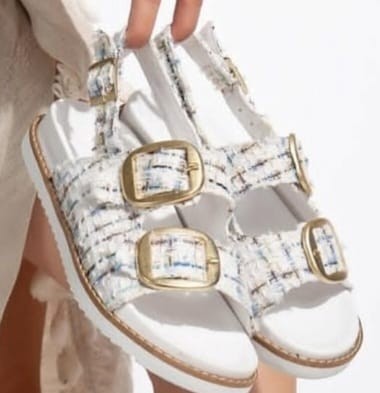 Olira Beyaz Simli Kemerli Sandalet Olira Beyaz Simli Kemerli Sandalet