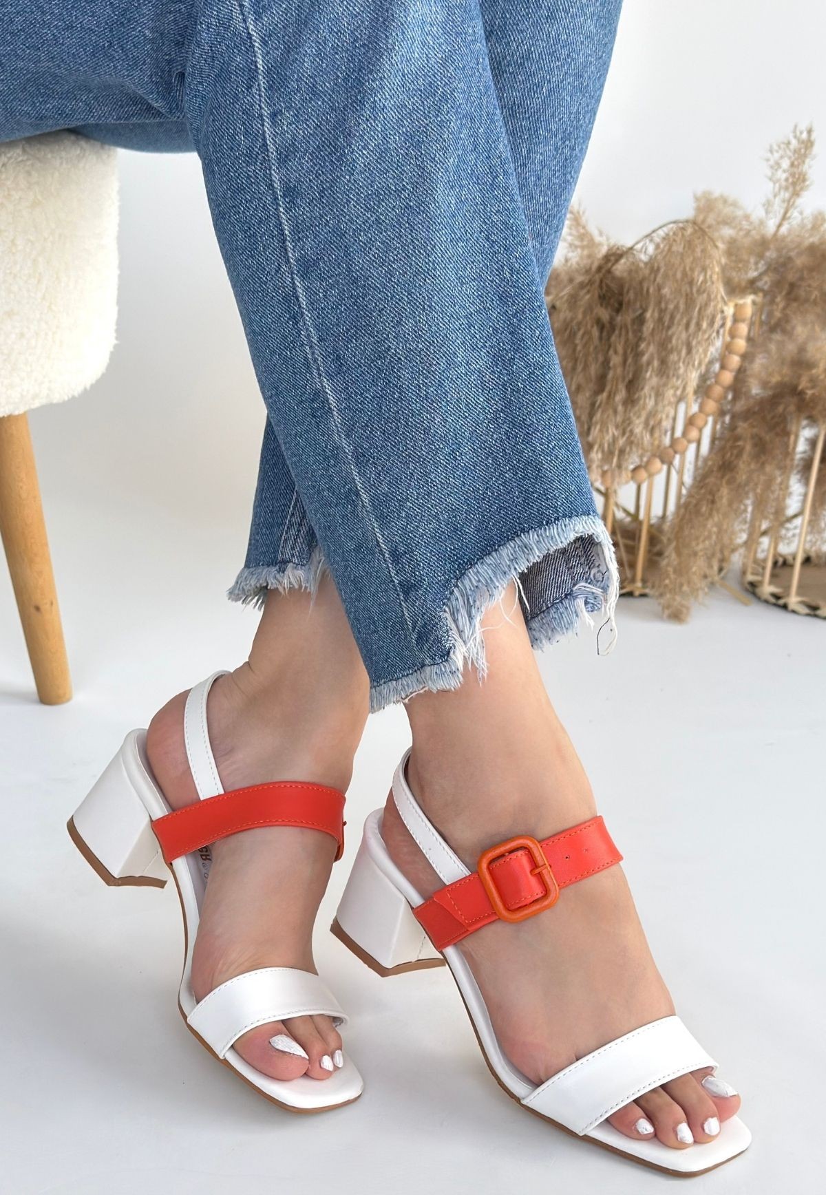 6931_year-beyaz-86295_1 blank