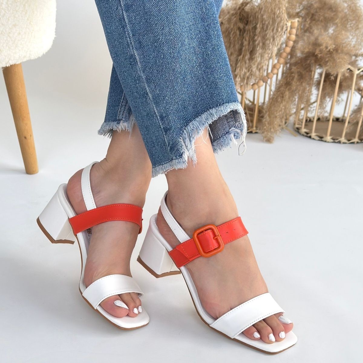 6931_year-beyaz-86295_4 blank