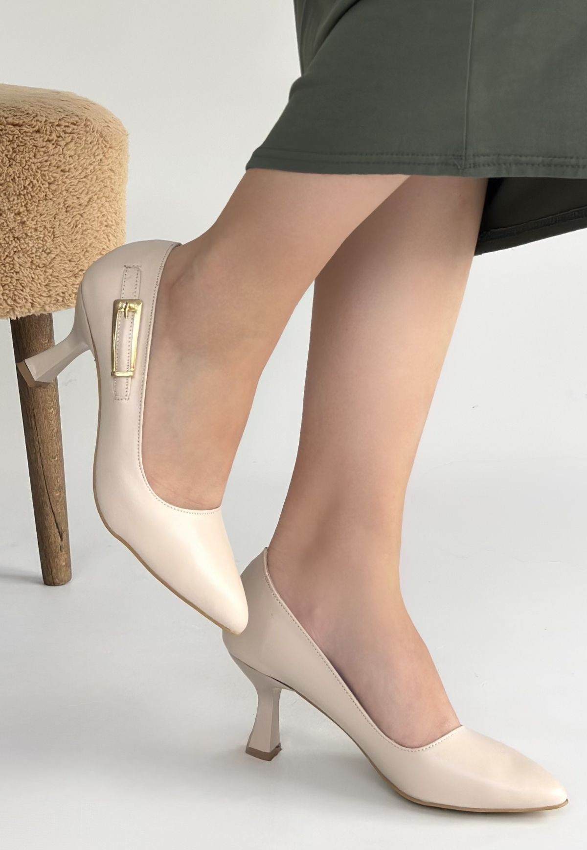 Yons Bej Cilt Topuklu Ayakkabı Yons Bej Cilt Topuklu Ayakkabı