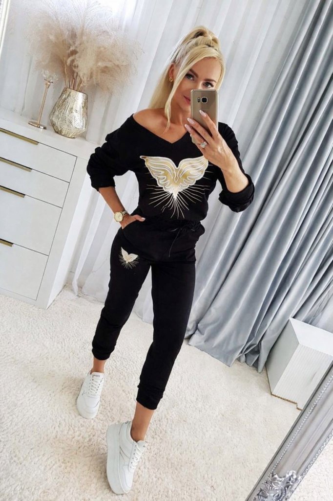 82c7b1c8140f92a0ab7f blank