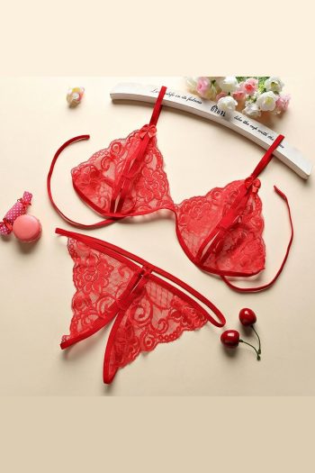 Kadın Kombin Şıklığı Kırmızı Dantelli Sütyen Külot ı Takım