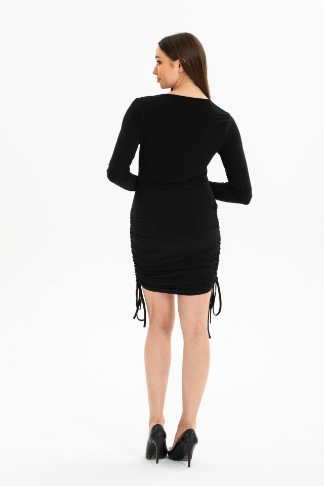 93a528feefff2fe6332e25d3518d1aad blank