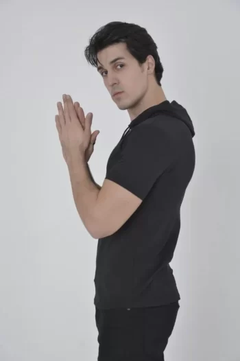 Erkek Kapşonlu Slim Fit T-shirt - Siyah