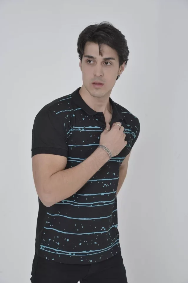 Erkek Yakalı Slim Fit Pike Çizgili T-Shirt - Siyah Erkek Yakalı Slim Fit Pike Çizgili T-Shirt - Siyah