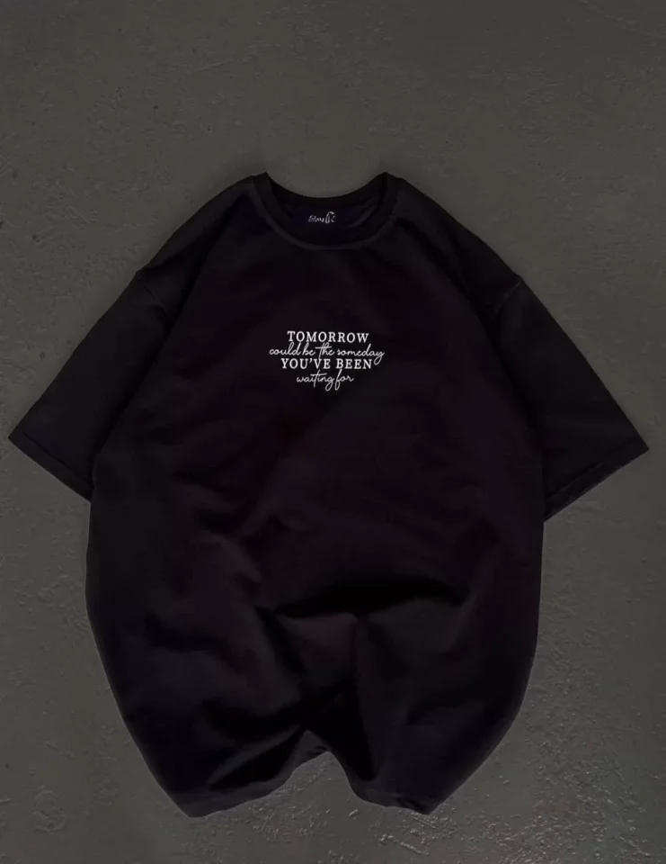 Unisex Bisiklet Yaka Baskılı Oversize T-Shirt - Siyah Unisex Bisiklet Yaka Baskılı Oversize T-Shirt - Siyah