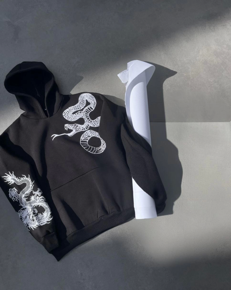 Uzun Kol Kapşonlu Baskılı SweatShirt - Siyah Uzun Kol Kapşonlu Baskılı SweatShirt - Siyah