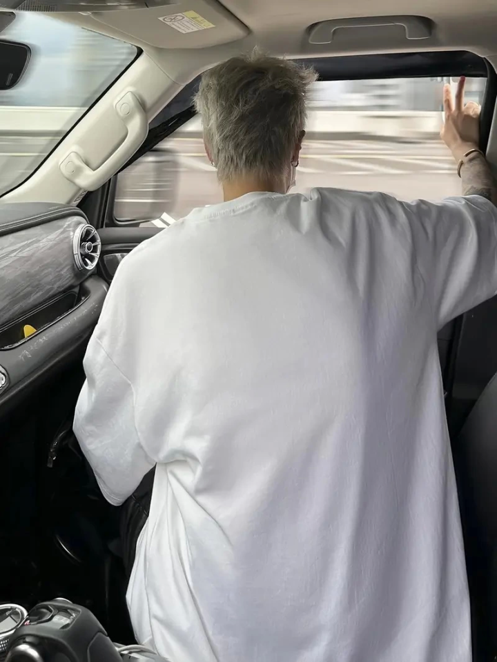 TY680d4ea777ef0680d4ea777ef1 blank