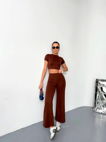 Osy Modal Yumuşak Dokulu Kumaş Kısa Kollu Crop Alt Ispanyol Paça Pantalon Ikili Takım - Kahverengi