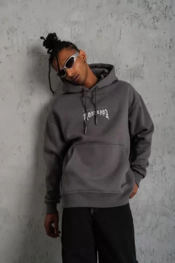 Erkek Baskılı Kapüşonlu Ve Kanguru Cepli Sweat- Gri