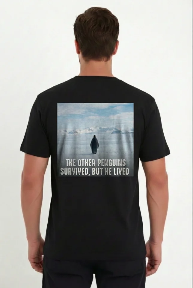 Erkek Oversize Tişört - Sırt Baskılı Survivor Penguin Temalı Erkek Oversize Tişört - Sırt Baskılı Survivor Penguin Temalı