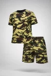 Kamuflaj Desenli Tişört Şort Takım – Günlük Rahat Kesim Yazlık 2’li Kombin – Kamuflaj