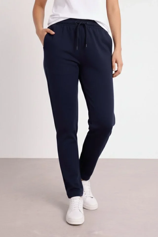 Düz Paça Beli Lastikli İpli Günlük Spor Eşofman Altı Rahat Fit - Lacivert Düz Paça Beli Lastikli İpli Günlük Spor Eşofman Altı Rahat Fit - Lacivert