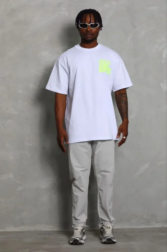 Erkek Baskılı T-Shirt Kısa Kol Bisiklet Yaka Regular Fit Rahat Kalıp Günlük Tişört - Beyaz Erkek Baskılı T-Shirt Kısa Kol Bisiklet Yaka Regular Fit Rahat Kalıp Günlük Tişört - Beyaz