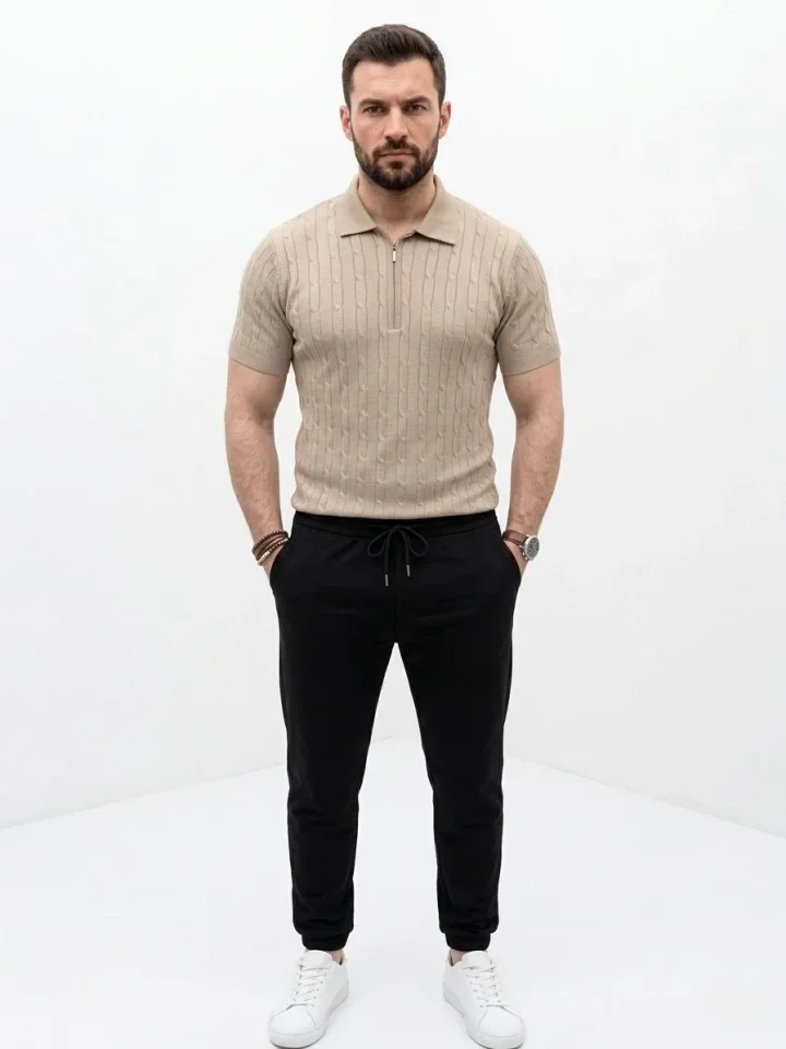 Erkek Yazlık Triko Saç Örgü Tişört Kısa Kol Polo Yaka Fermuarlı T-Shirt - Bej Erkek Yazlık Triko Saç Örgü Tişört Kısa Kol Polo Yaka Fermuarlı T-Shirt - Bej