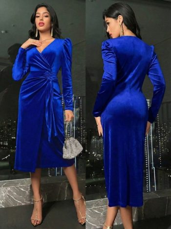 Kadın Uzun Kollu Kruvaze Yakalı Yandan Büzgülü Midi Kadife Elbise