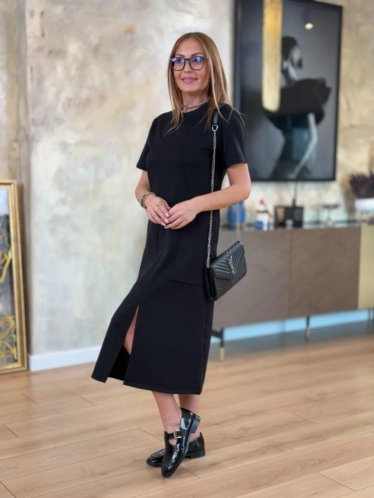 acfea700d80a6c6a87fa blank