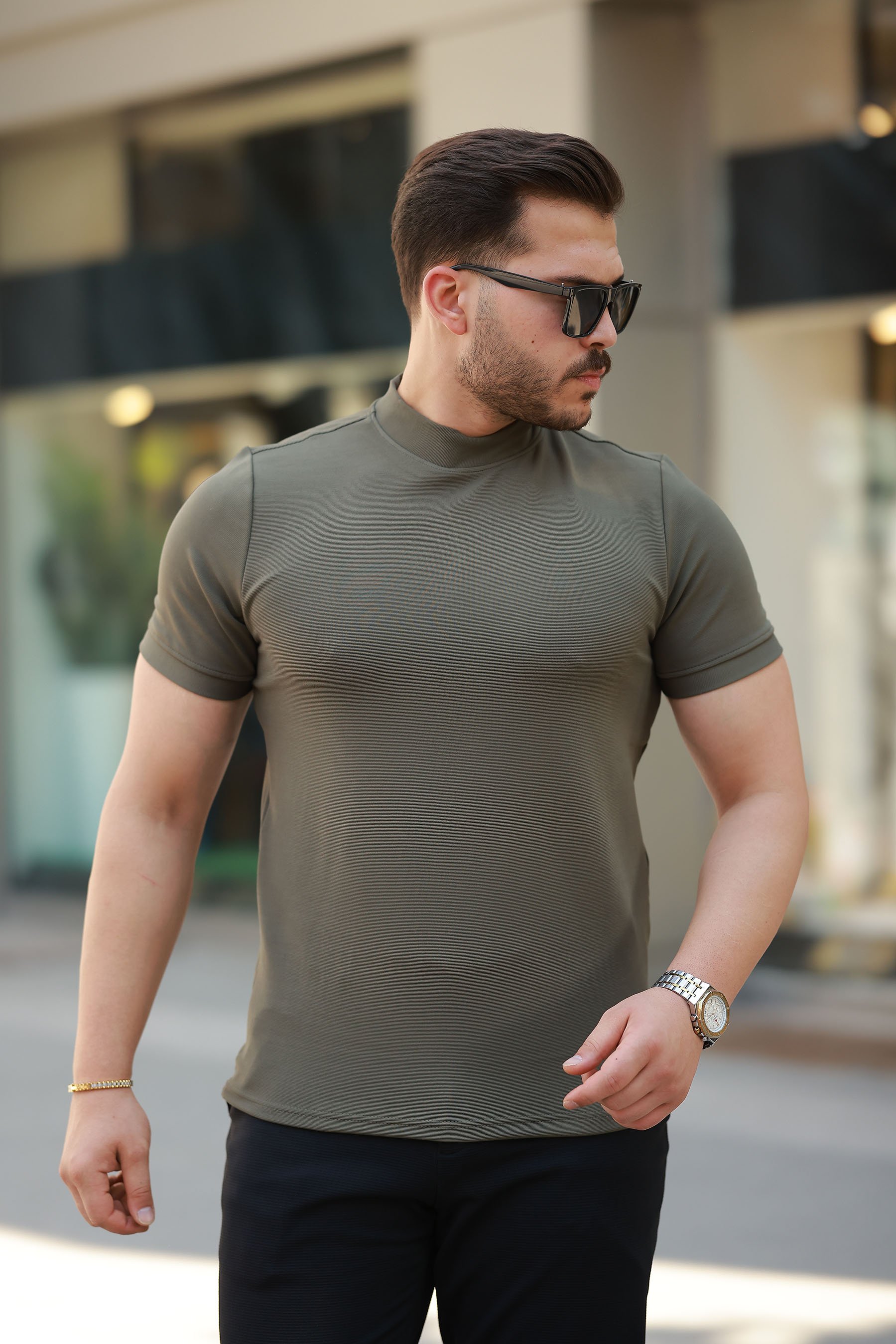 Erkek Yarım Balıkçı Yaka Kısa Kollu T-shirt Erkek Yarım Balıkçı Yaka Kısa Kollu T-shirt