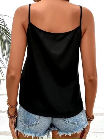 Kadın Ip Askılı V Yakalı Pulpayet Detaylı Sandy Bluz