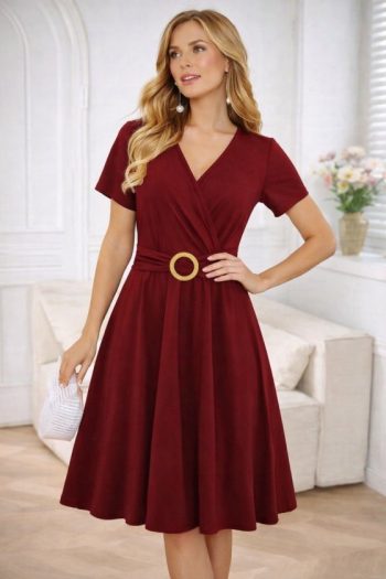 Kadın Kısa Kollu Kruvaze Yakalı önden Toka Detaylı Kısa Viskon Elbise