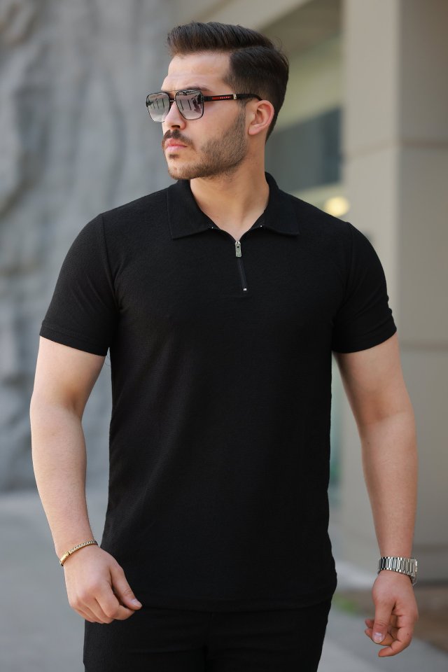 1bad918db6d4875b0f90966d9ee161a4 blank