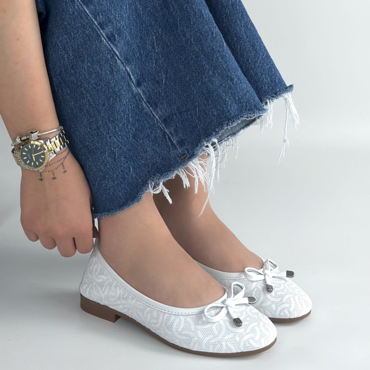 6931_jnues-beya-89108_4 blank