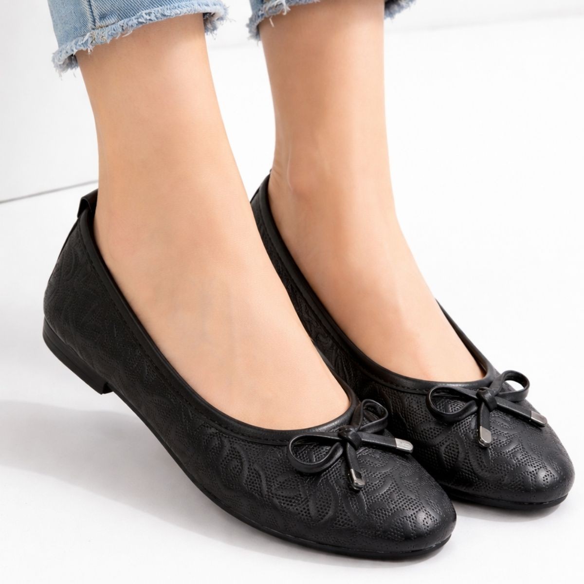 6931_jnues-siya-89106_3 blank