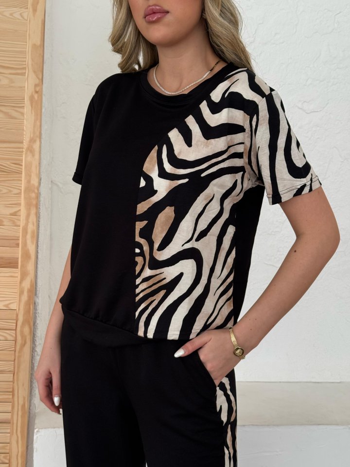 9b2bfc7afda59c035ddf37a926c7a2ad blank