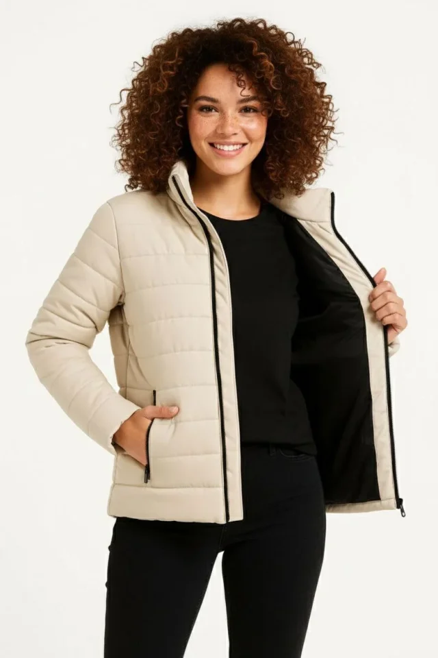 Mikro Su İtici Kapitone Baskılı Astarlı Fermuarlı Bomber Mont - Bej Mikro Su İtici Kapitone Baskılı Astarlı Fermuarlı Bomber Mont - Bej