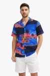 Erkek Tropikal Ada Manzara Desenli Kısa Kol Gömlek Hawaii Tarz Yazlık Rahat Kalıp – Desenli