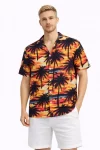 Erkek Gün Batımı Palmiye Desenli Kısa Kol Gömlek Hawaii Tarz Yazlık Rahat Kalıp – Desenli