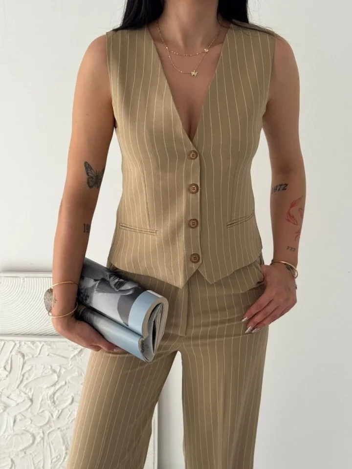 TY69dbaf5b95d9d69dbaf5b95d9f blank