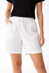 Keten Kumaş Cepli Rahat Kesim Bel Lastikli Şort – Beyaz