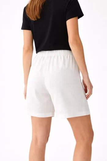 Keten Kumaş Cepli Rahat Kesim Bel Lastikli Şort - Beyaz