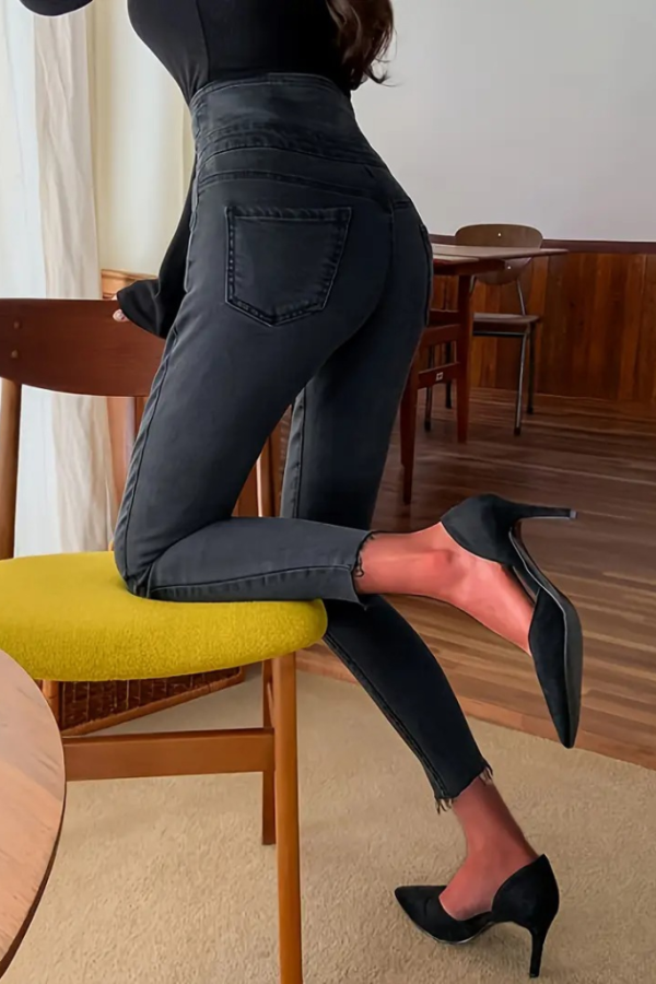 Kadın Yüksek Bel önden Düğmeli Cepli Kot Pantolon